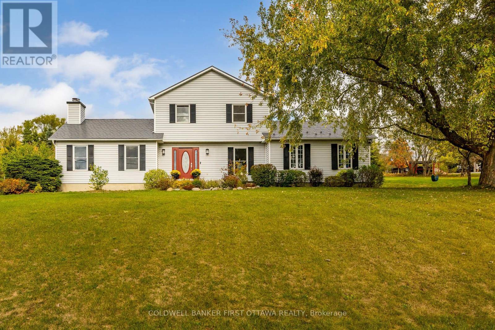 100 MANION HEIGHTS CRESCENT, Ottawa, Ontario