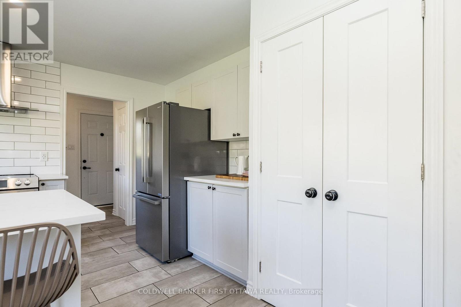 100 Manion Heights Crescent, Ottawa, Ontario  K0A 1L0 - Photo 16 - X12493144