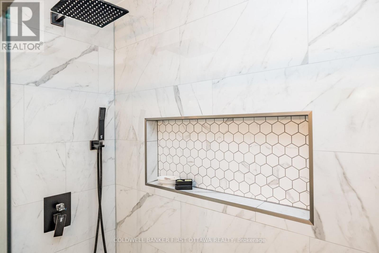 100 Manion Heights Crescent, Ottawa, Ontario  K0A 1L0 - Photo 30 - X12493144