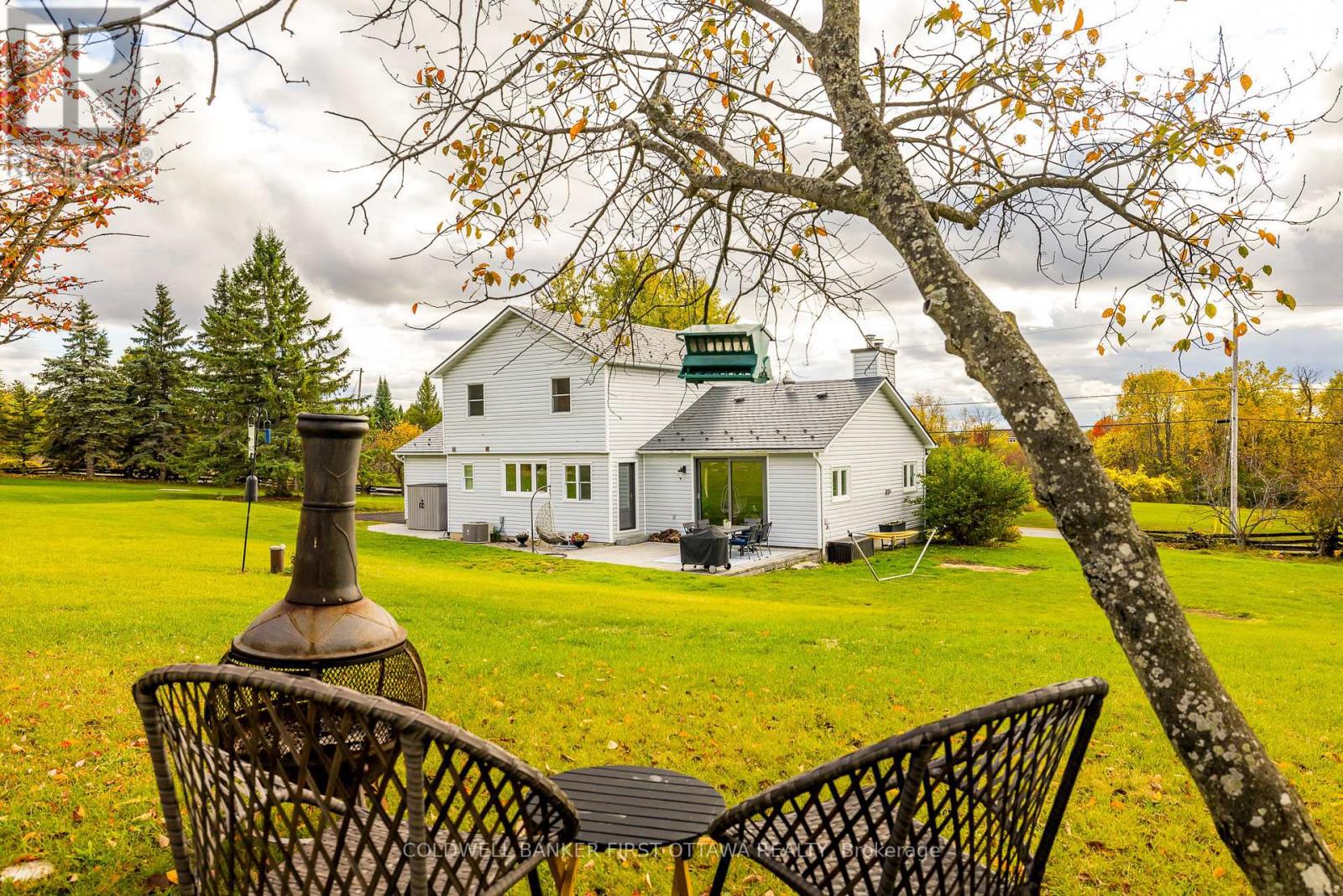 100 Manion Heights Crescent, Ottawa, Ontario  K0A 1L0 - Photo 41 - X12493144