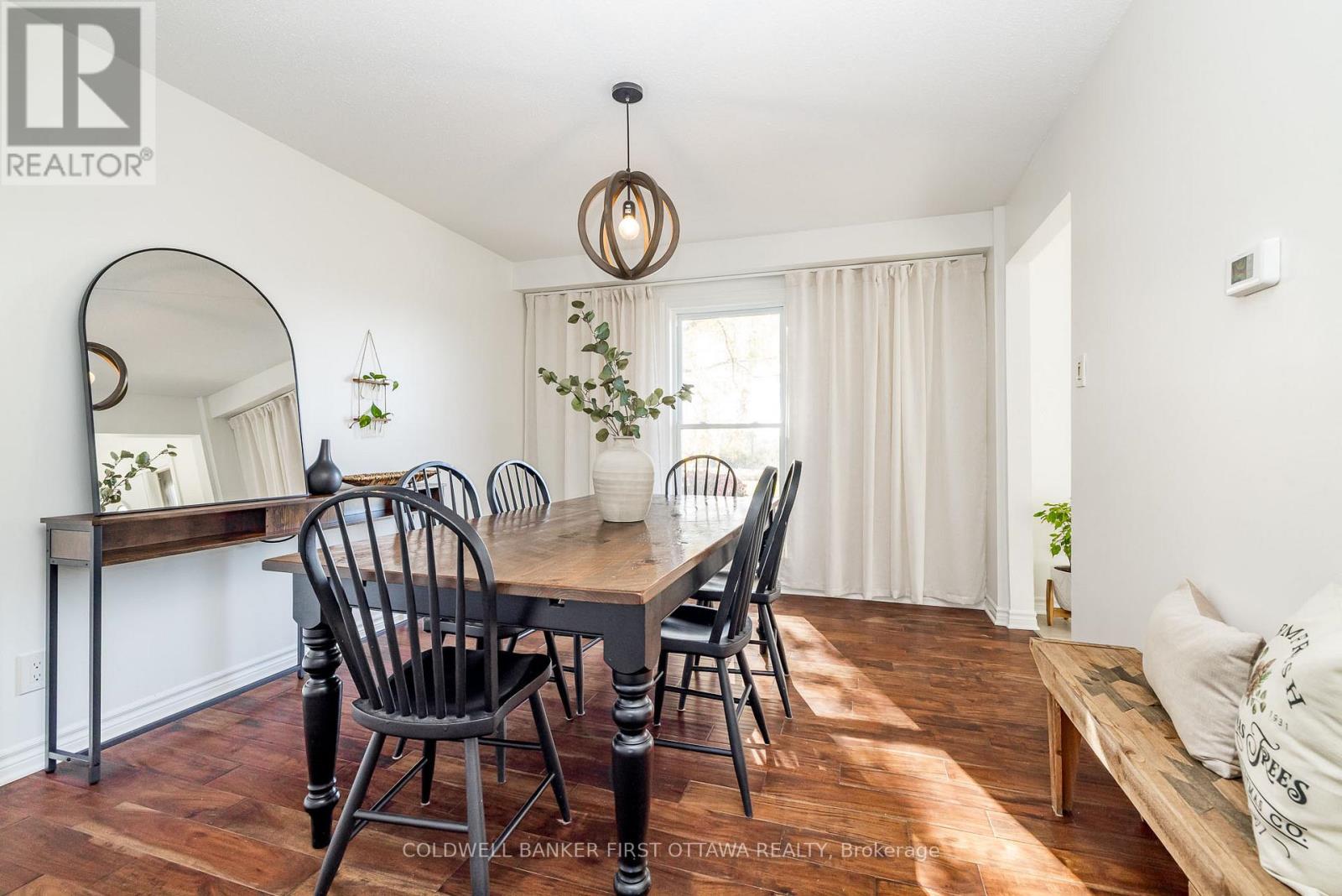 100 Manion Heights Crescent, Ottawa, Ontario  K0A 1L0 - Photo 9 - X12493144