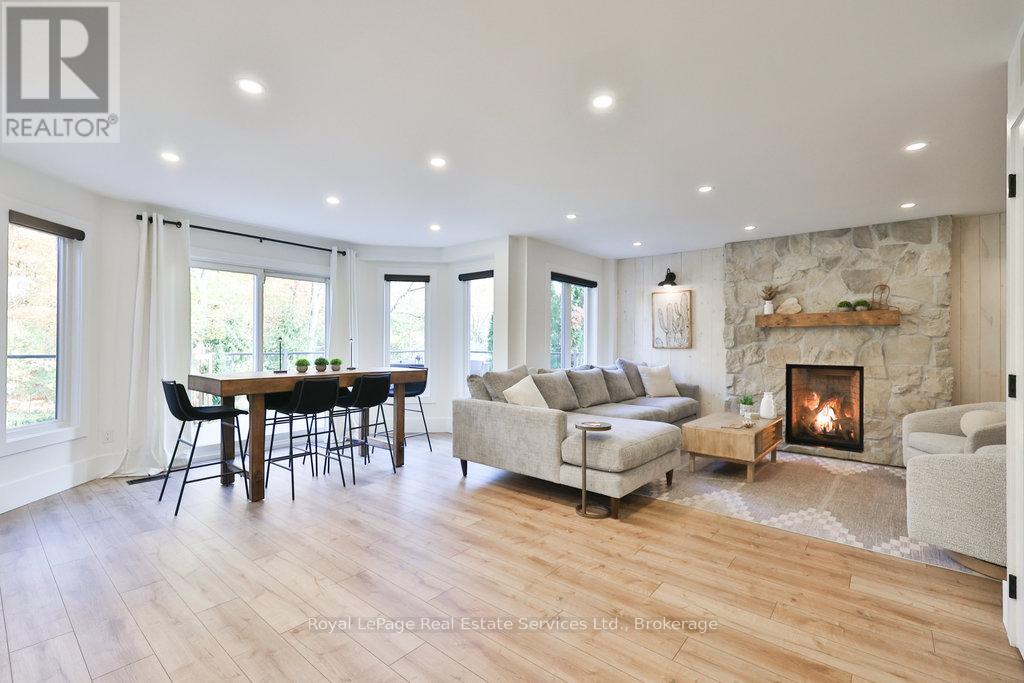 1189 Rushbrooke Drive, Oakville, Ontario  L6M 1H8 - Photo 12 - W12493236