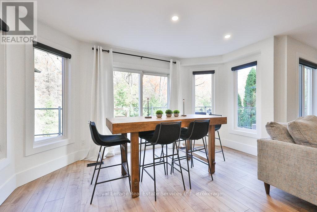 1189 Rushbrooke Drive, Oakville, Ontario  L6M 1H8 - Photo 13 - W12493236