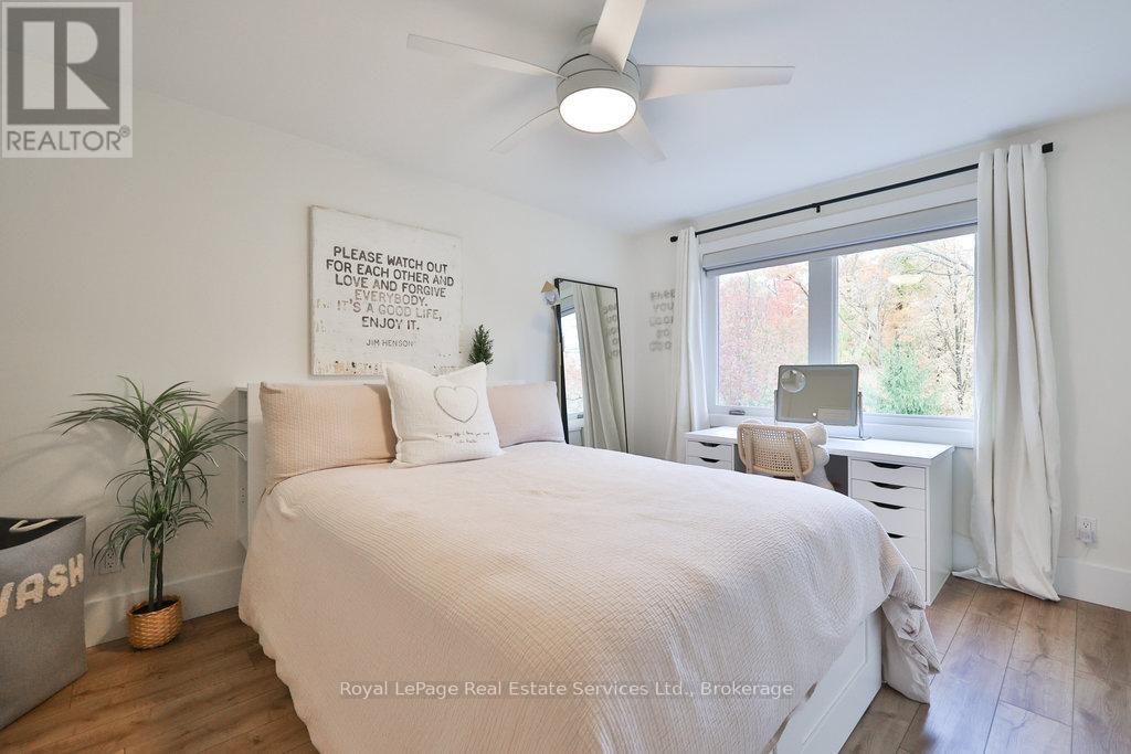 1189 Rushbrooke Drive, Oakville, Ontario  L6M 1H8 - Photo 24 - W12493236