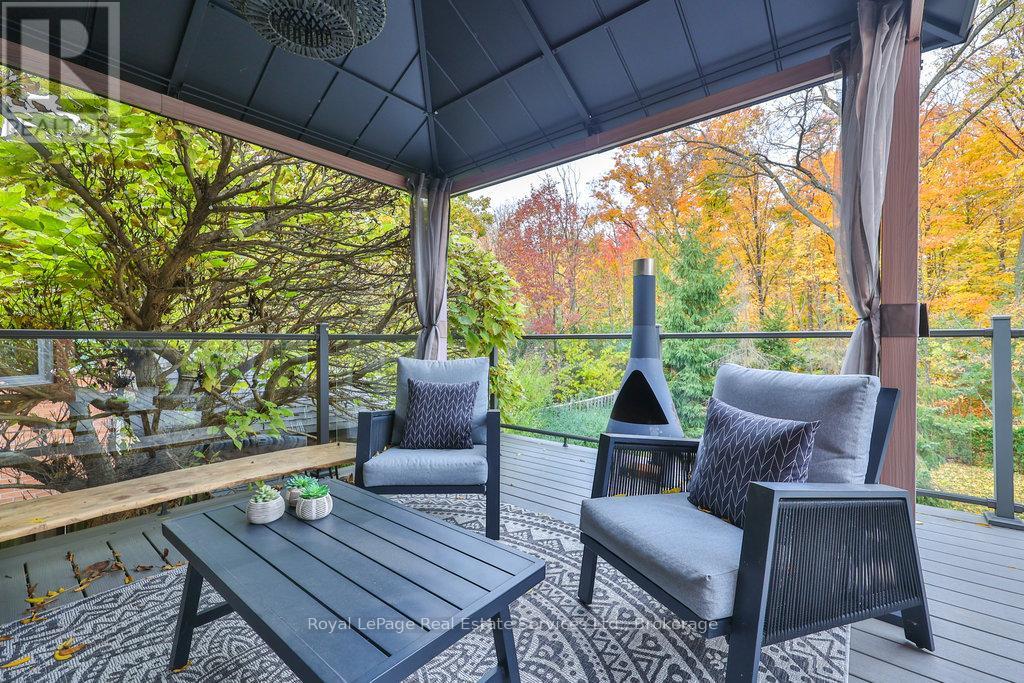 1189 Rushbrooke Drive, Oakville, Ontario  L6M 1H8 - Photo 38 - W12493236