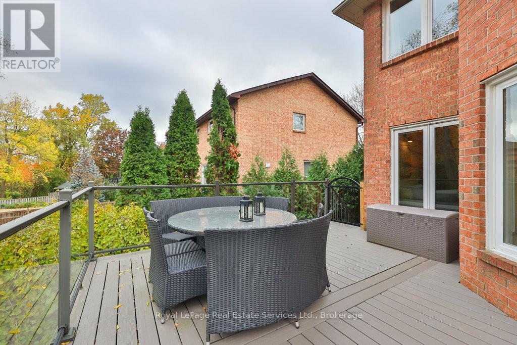 1189 Rushbrooke Drive, Oakville, Ontario  L6M 1H8 - Photo 39 - W12493236