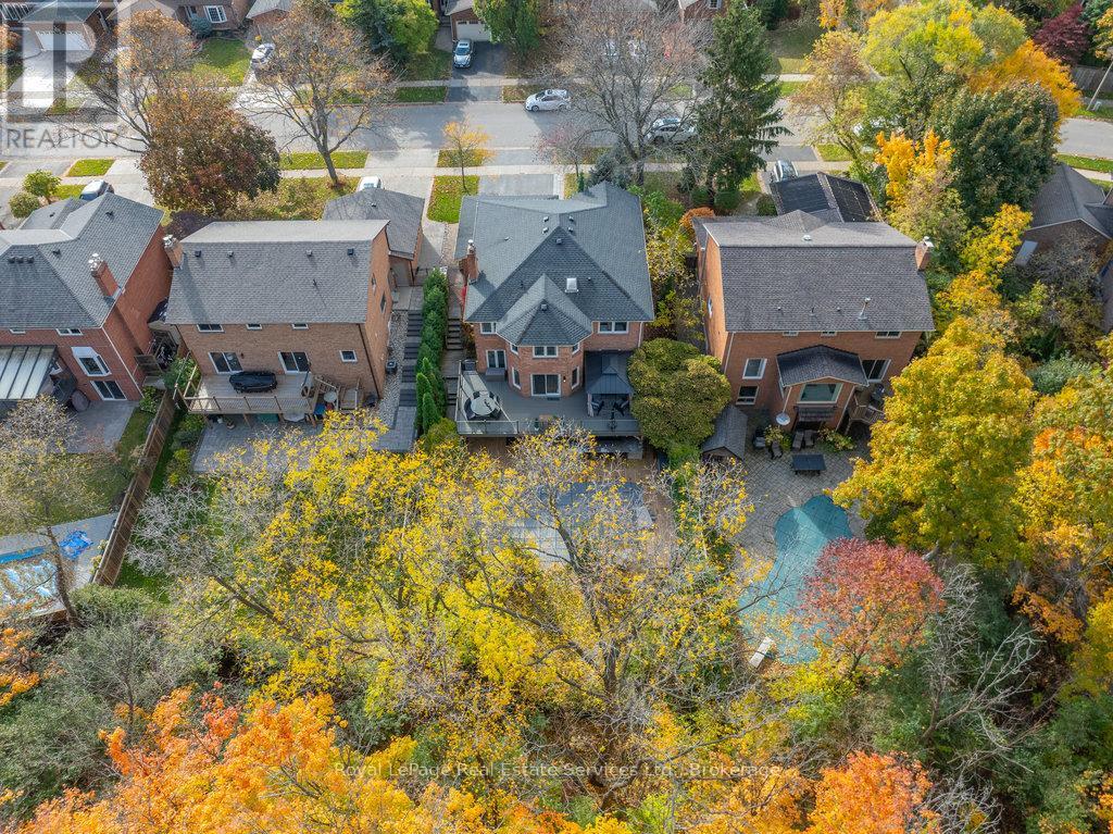 1189 Rushbrooke Drive, Oakville, Ontario  L6M 1H8 - Photo 49 - W12493236