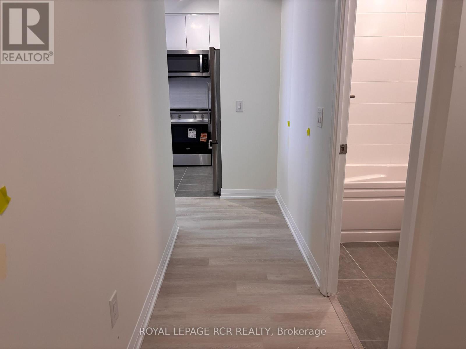 2027 - 3270 Sheppard Avenue E, Toronto, Ontario  M1T 3K3 - Photo 10 - E12468910