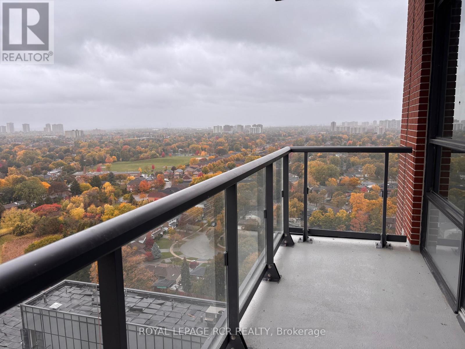 2027 - 3270 SHEPPARD AVENUE E, Toronto, Ontario