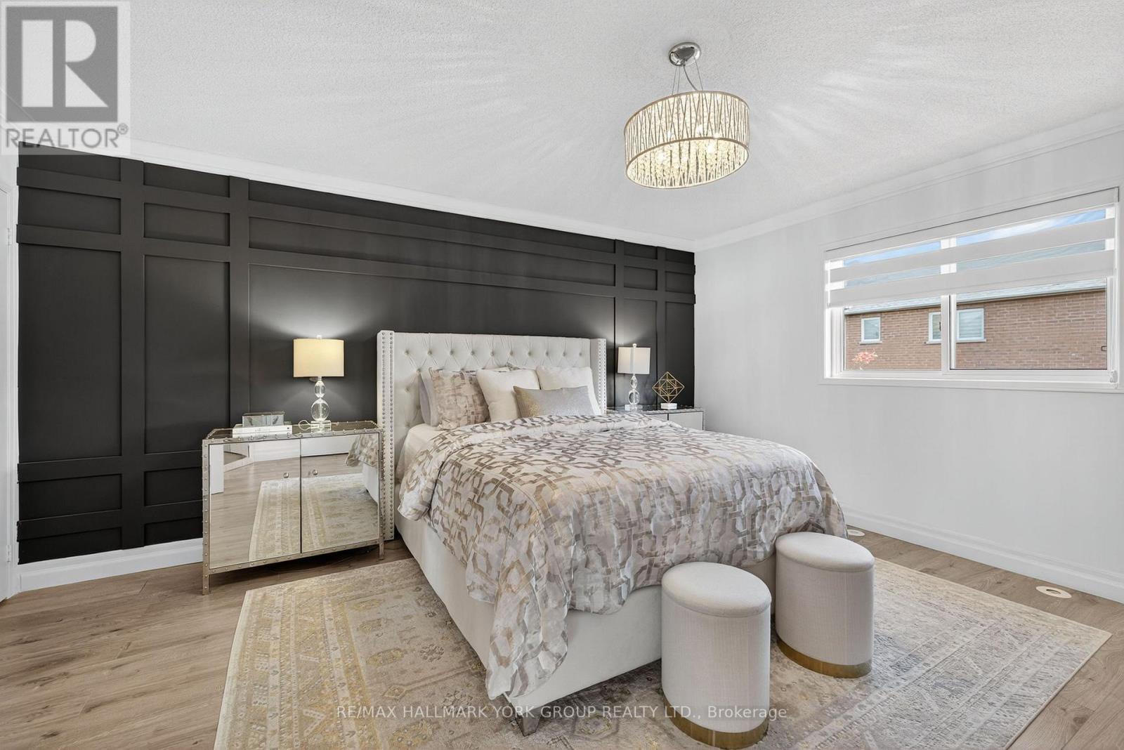 241 Coleridge Drive, Newmarket, Ontario  L3X 2T6 - Photo 6 - N12492898