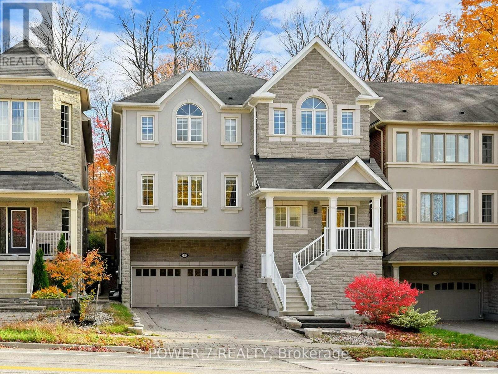 180 Woodspring Avenue, Newmarket, Ontario  L3X 3J4 - Photo 2 - N12492932