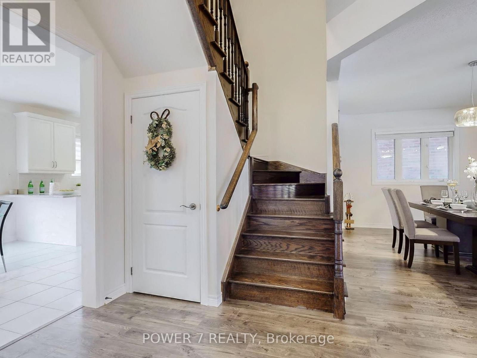 180 Woodspring Avenue, Newmarket, Ontario  L3X 3J4 - Photo 23 - N12492932