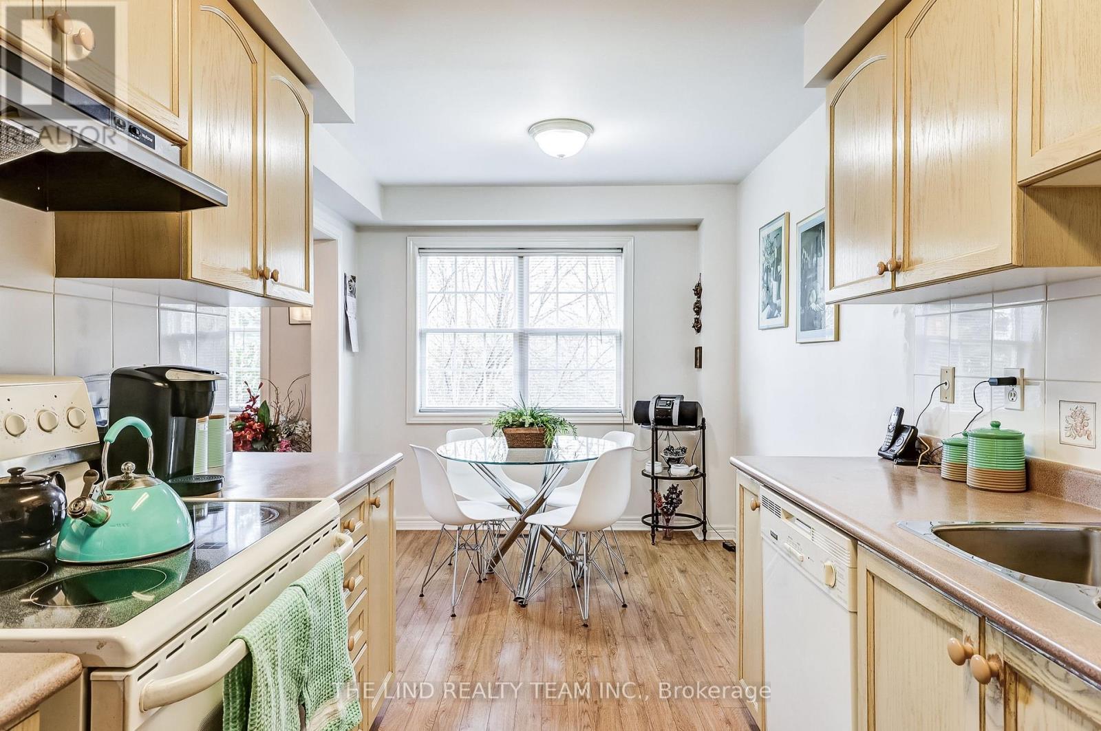 20 Hawtin Lane, Aurora, Ontario  L4G 7L4 - Photo 12 - N12492974