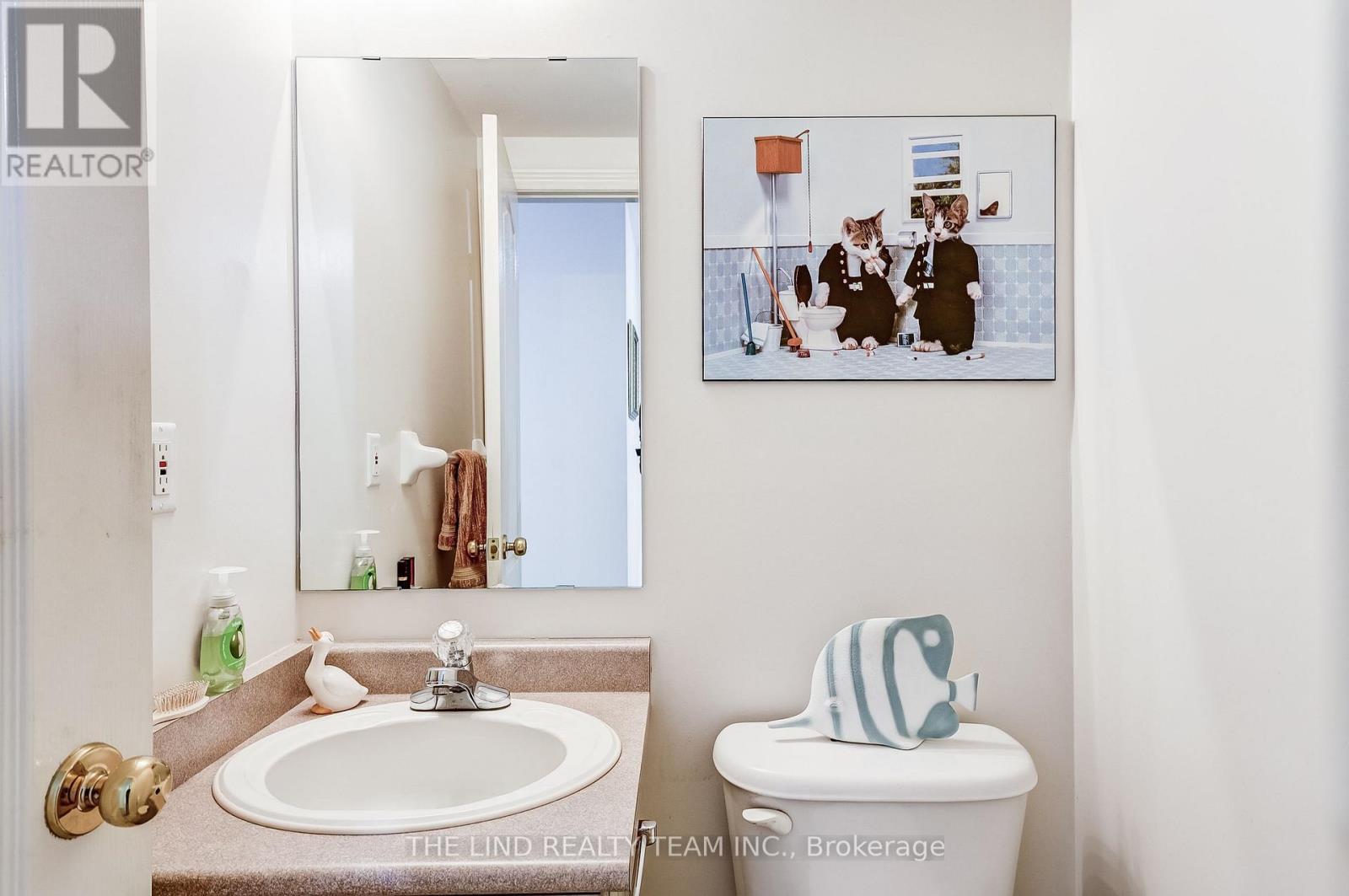 20 Hawtin Lane, Aurora, Ontario  L4G 7L4 - Photo 5 - N12492974