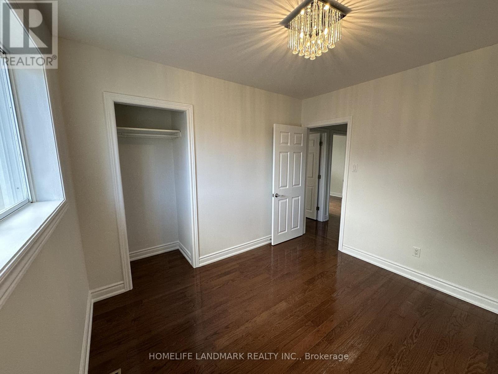 85 Aurora Heights Drive, Aurora, Ontario  L4G 2X1 - Photo 12 - N12492976