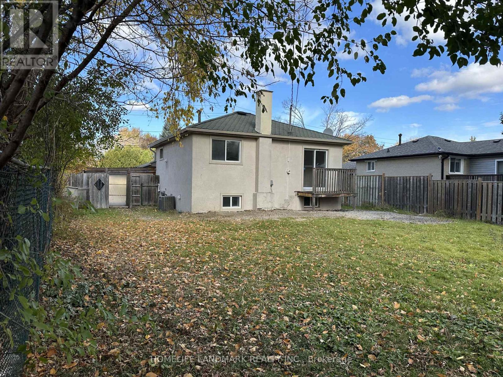 85 Aurora Heights Drive, Aurora, Ontario  L4G 2X1 - Photo 18 - N12492976