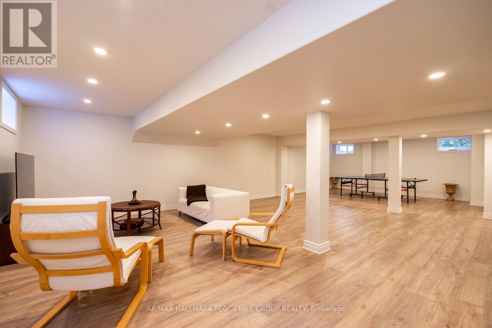 1746 Angus Street, Innisfil, Ontario  L9S 4X2 - Photo 18 - N12492978