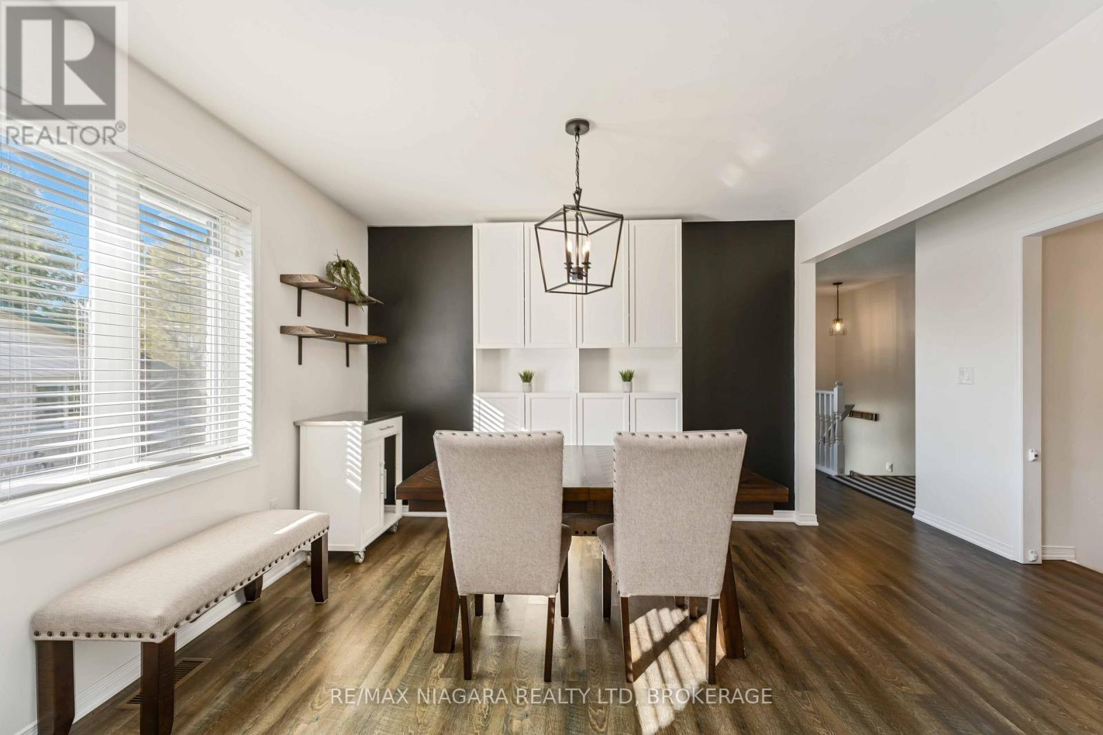 29 Talbot Avenue, Welland, Ontario  L3B 6E9 - Photo 11 - X12493080