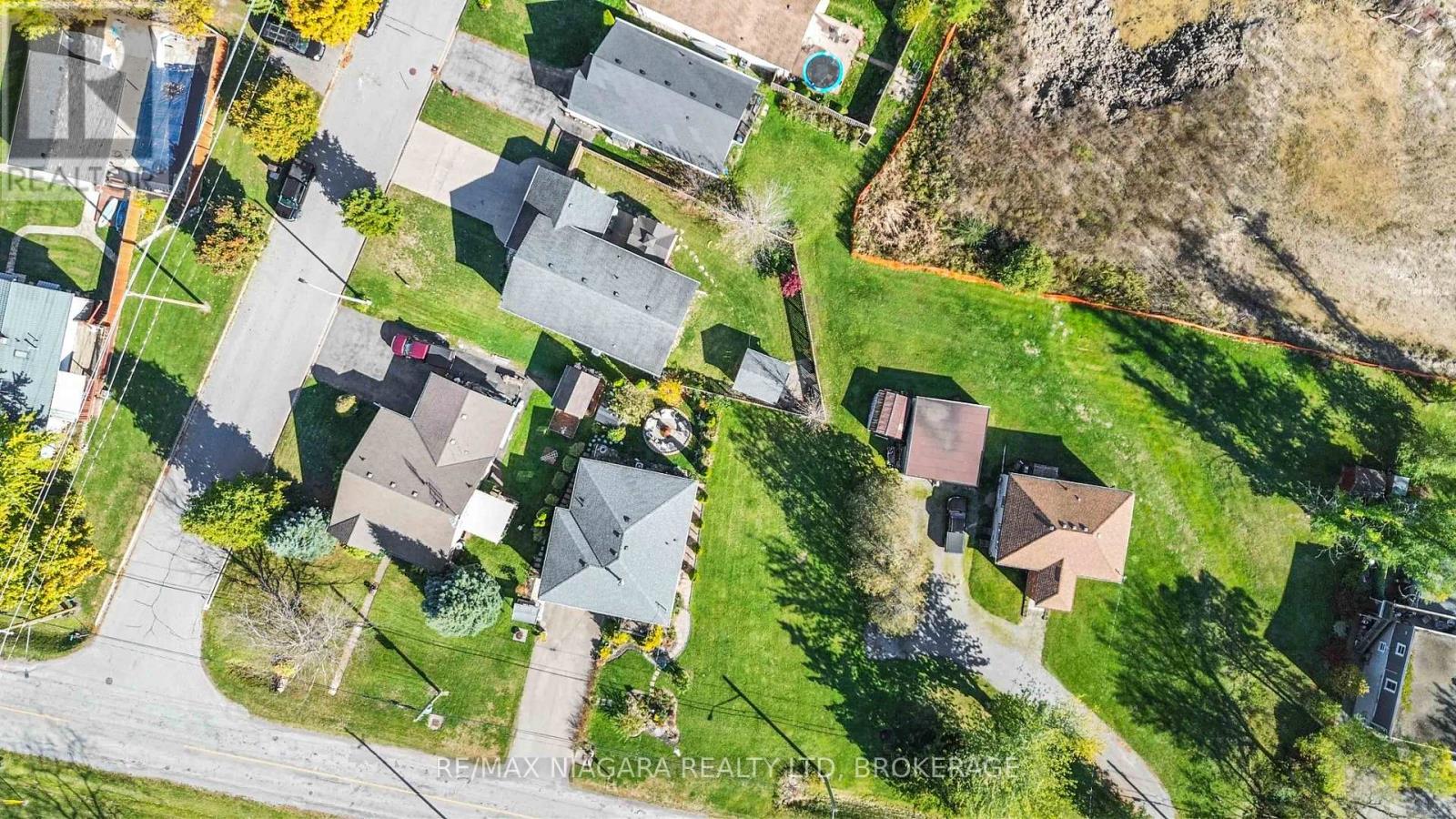 29 Talbot Avenue, Welland, Ontario  L3B 6E9 - Photo 36 - X12493080