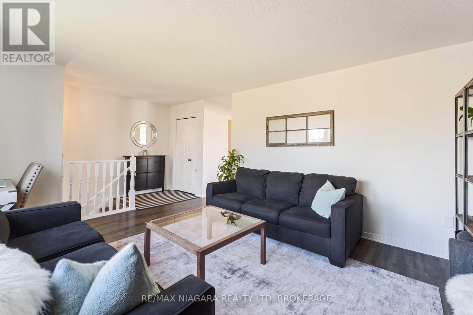 29 Talbot Avenue, Welland, Ontario  L3B 6E9 - Photo 9 - X12493080