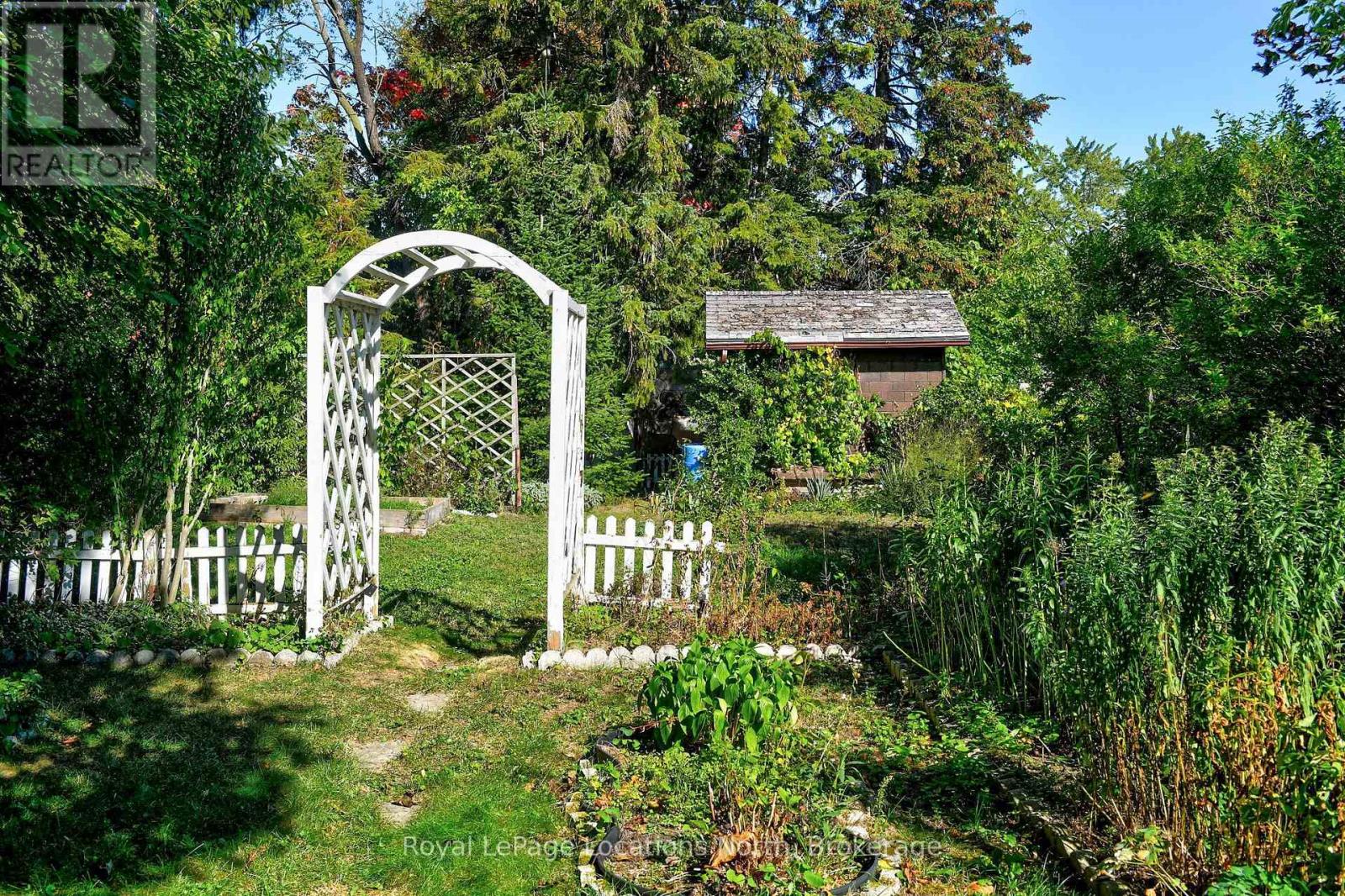 25 Ninth Street, Collingwood, Ontario  L9Y 2E9 - Photo 8 - S12493088