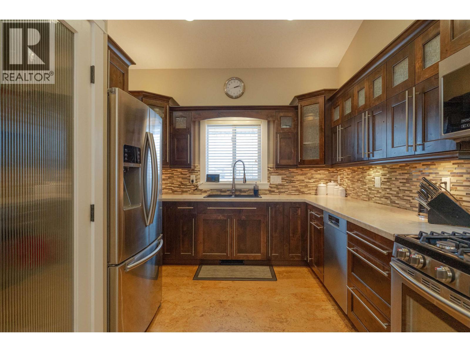 8707 112 Avenue, Fort St. John, British Columbia  V1J 0H9 - Photo 4 - R3062928