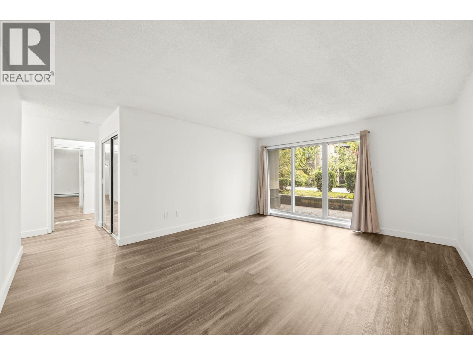 110 9847 Manchester Drive, Burnaby, British Columbia  V3N 4P4 - Photo 13 - R3063063