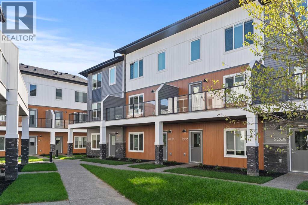 2002, 280 Chelsea Road, Chestermere, Alberta  T1X 2X9 - Photo 1 - A2262172