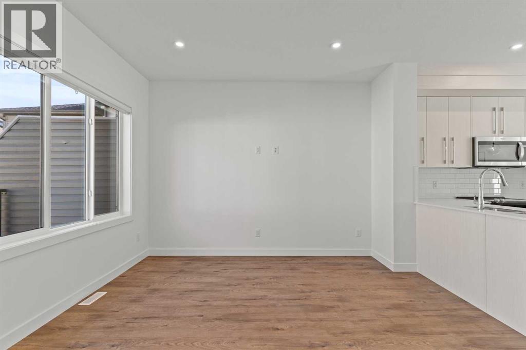 2002, 280 Chelsea Road, Chestermere, Alberta  T1X 2X9 - Photo 20 - A2262172