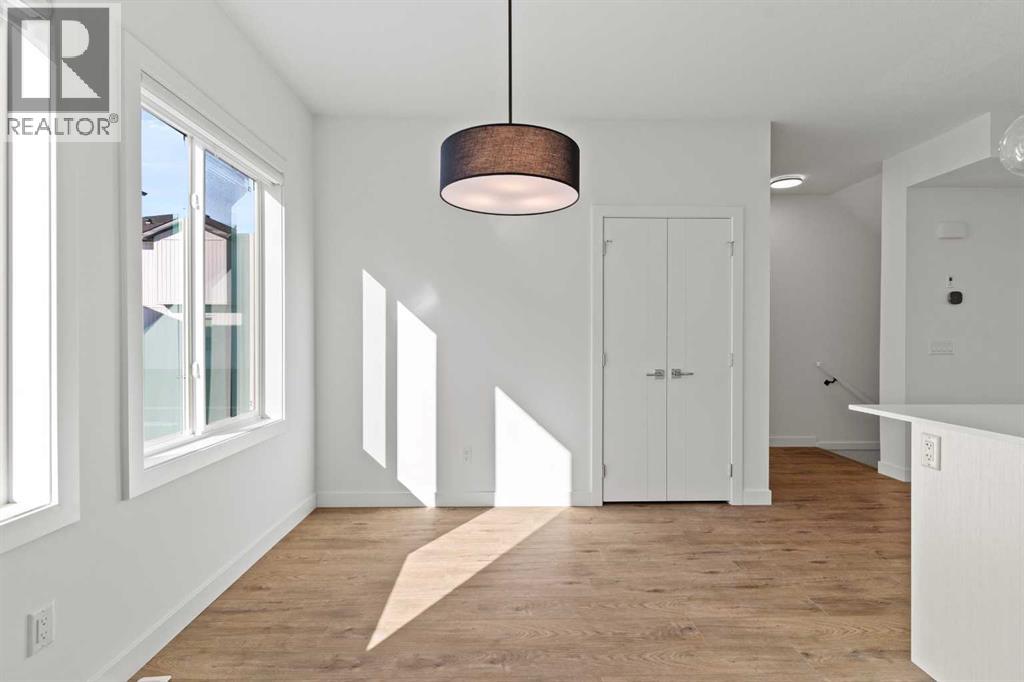 2002, 280 Chelsea Road, Chestermere, Alberta  T1X 2X9 - Photo 16 - A2262172