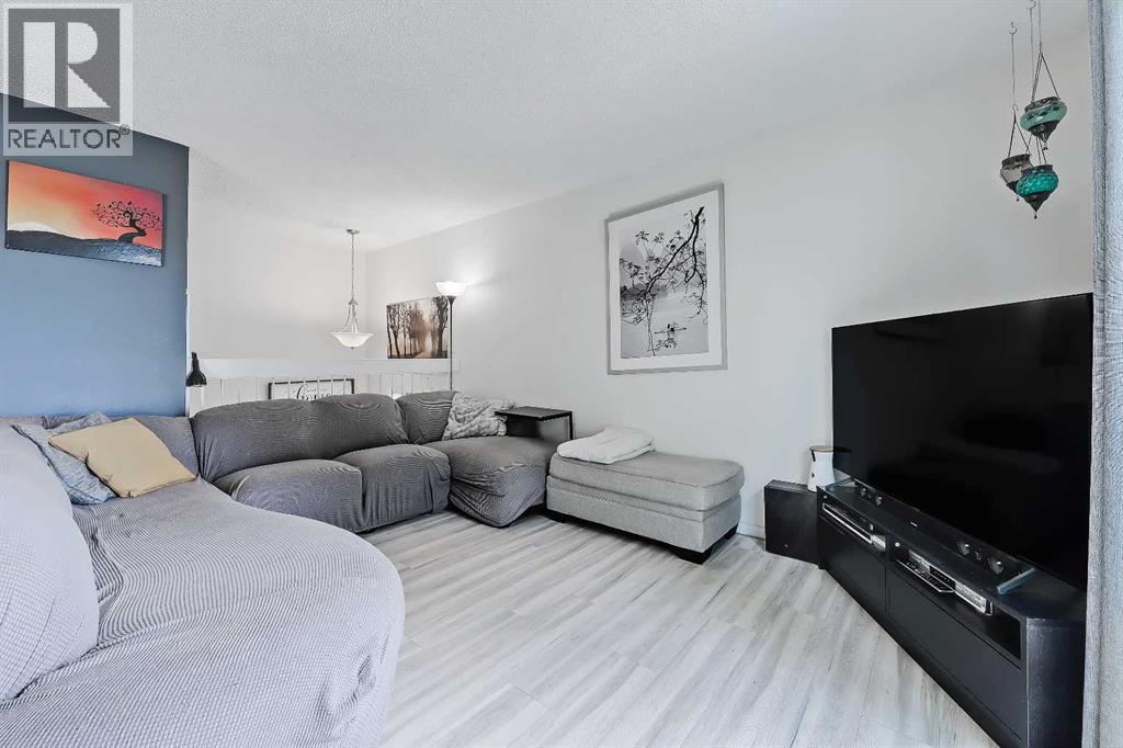 102 Sabrina Road Sw, Calgary, Alberta  T2W 2T1 - Photo 14 - A2262585