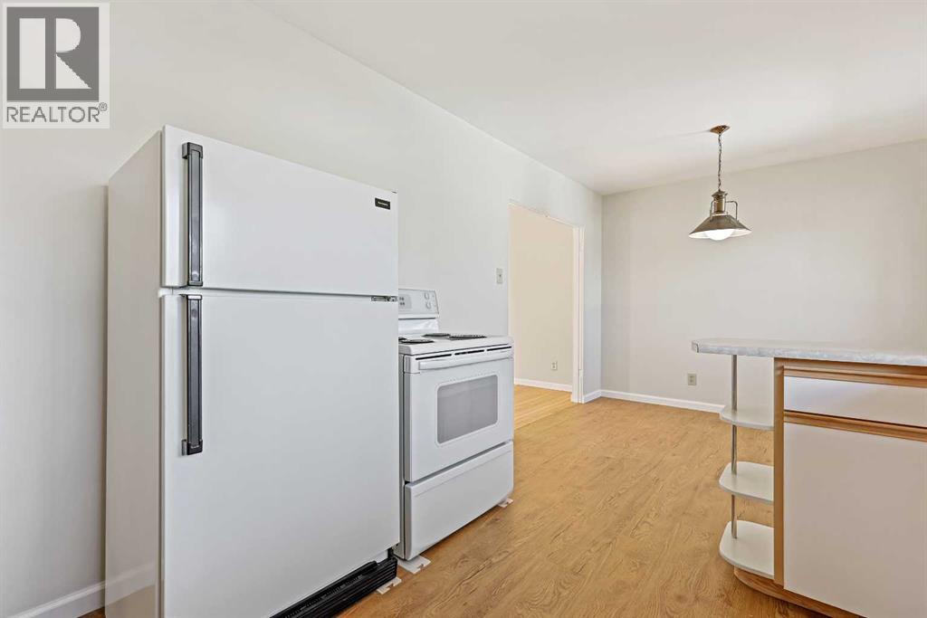 10 Glamorgan Drive Sw, Calgary, Alberta  T3E 4Z2 - Photo 13 - A2265073