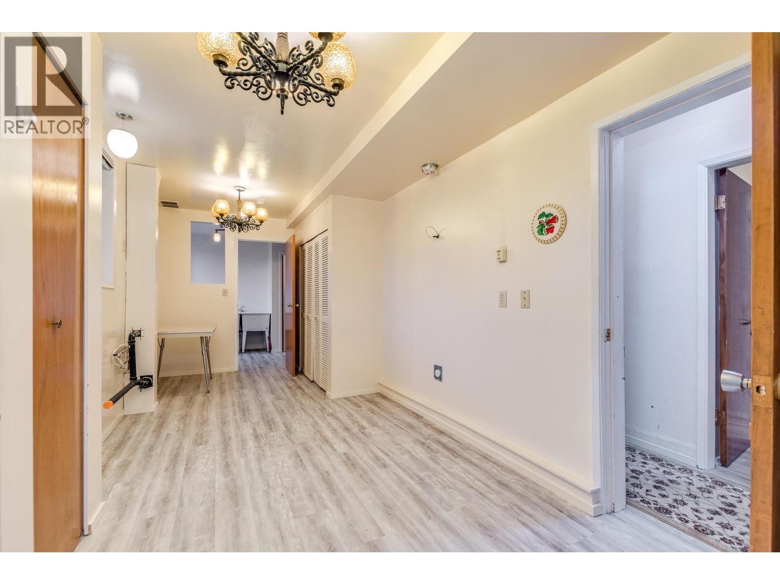 1250 Delta Avenue, Burnaby, British Columbia  V5B 3G2 - Photo 21 - R3063005