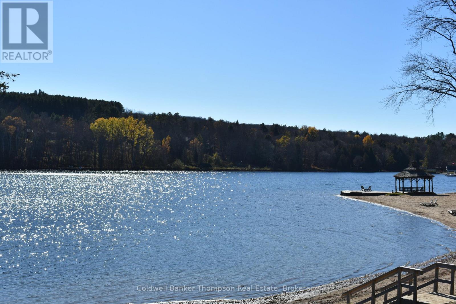 312 - 312 - Bayshore Deerhurst Drive, Huntsville, Ontario  P1H 1A9 - Photo 4 - X12493048