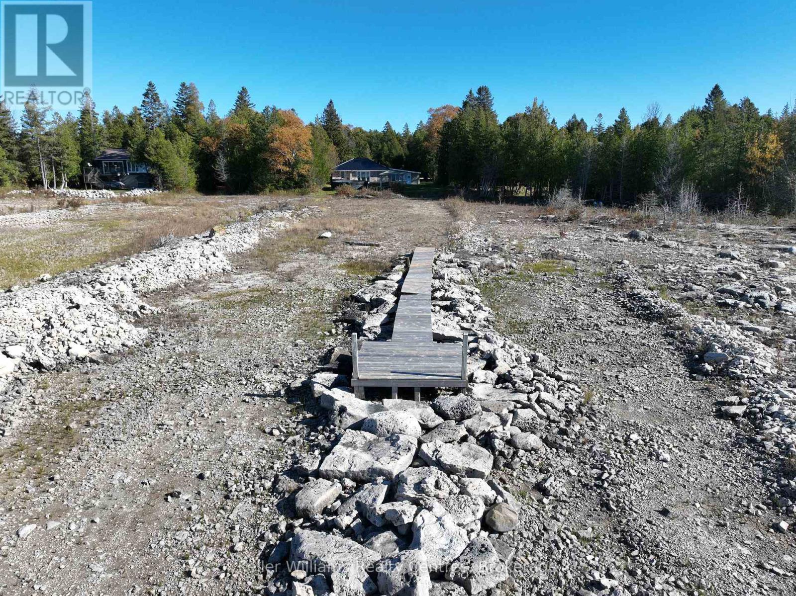 1256 Sunset Drive, South Bruce Peninsula, Ontario  N0H 2T0 - Photo 14 - X12493128