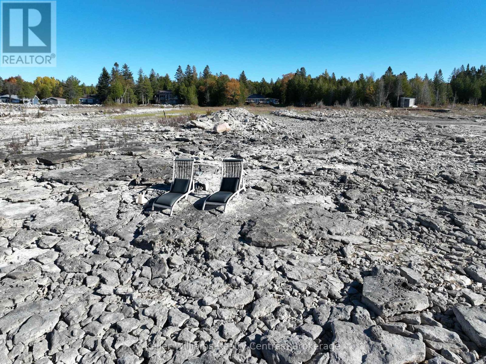 1256 Sunset Drive, South Bruce Peninsula, Ontario  N0H 2T0 - Photo 15 - X12493128