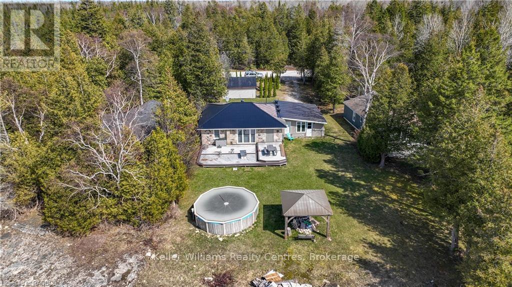1256 Sunset Drive, South Bruce Peninsula, Ontario  N0H 2T0 - Photo 17 - X12493128