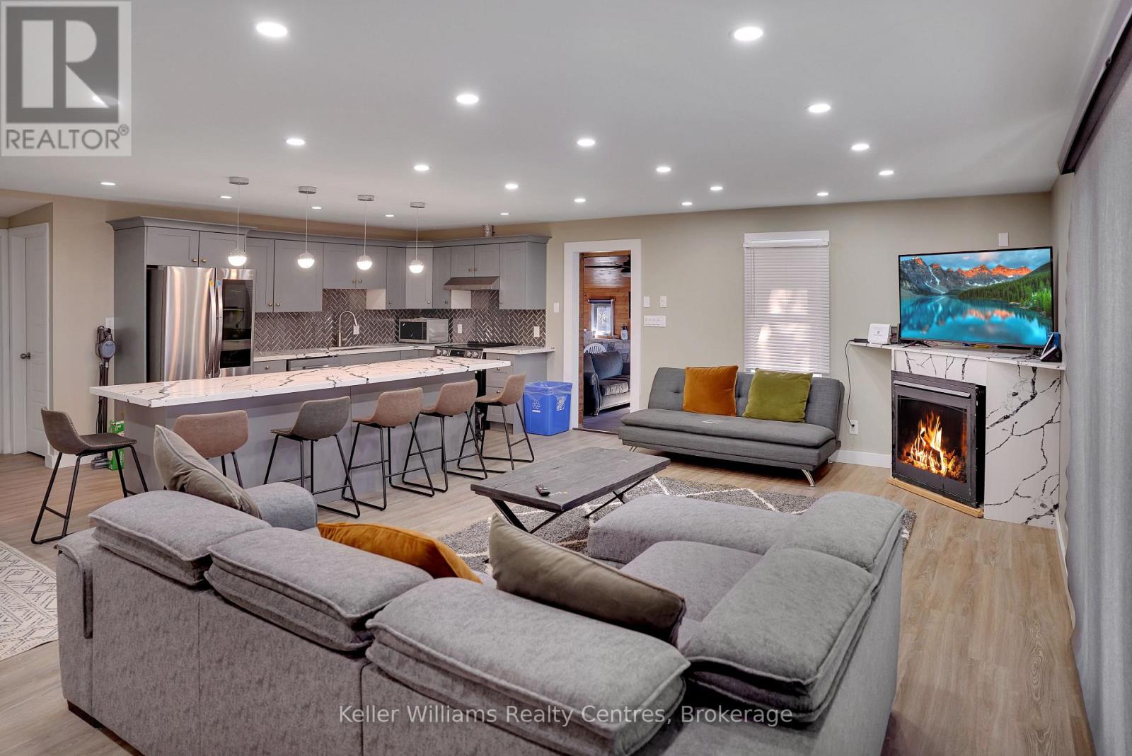 1256 Sunset Drive, South Bruce Peninsula, Ontario  N0H 2T0 - Photo 24 - X12493128