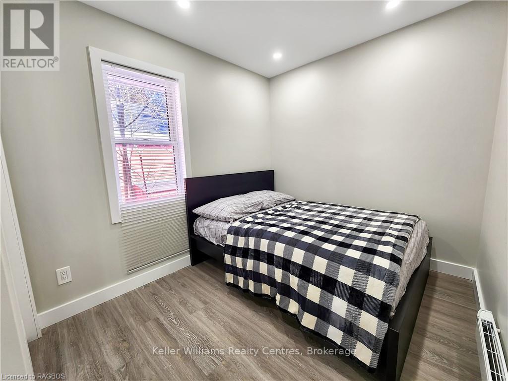 1256 Sunset Drive, South Bruce Peninsula, Ontario  N0H 2T0 - Photo 31 - X12493128