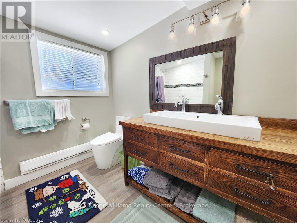 1256 Sunset Drive, South Bruce Peninsula, Ontario  N0H 2T0 - Photo 33 - X12493128