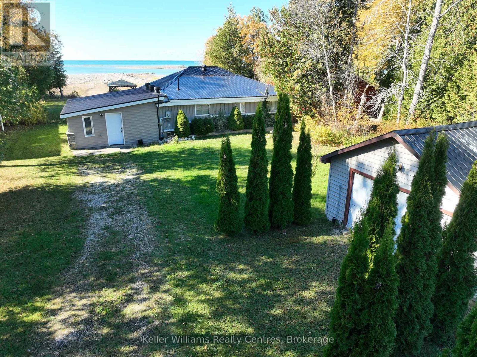 1256 Sunset Drive, South Bruce Peninsula, Ontario  N0H 2T0 - Photo 5 - X12493128