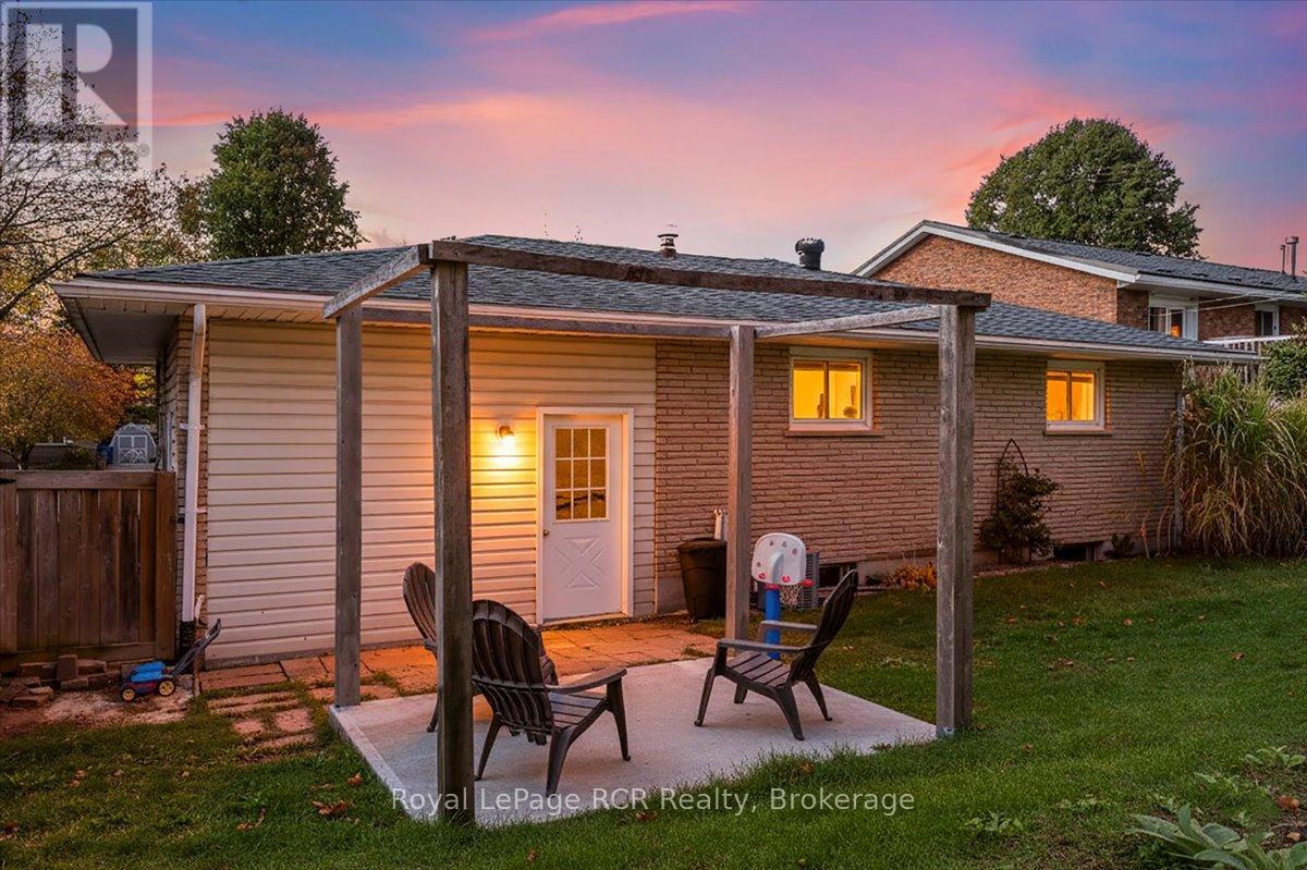 579 19th Avenue, Hanover, Ontario  N4N 3G4 - Photo 30 - X12493162