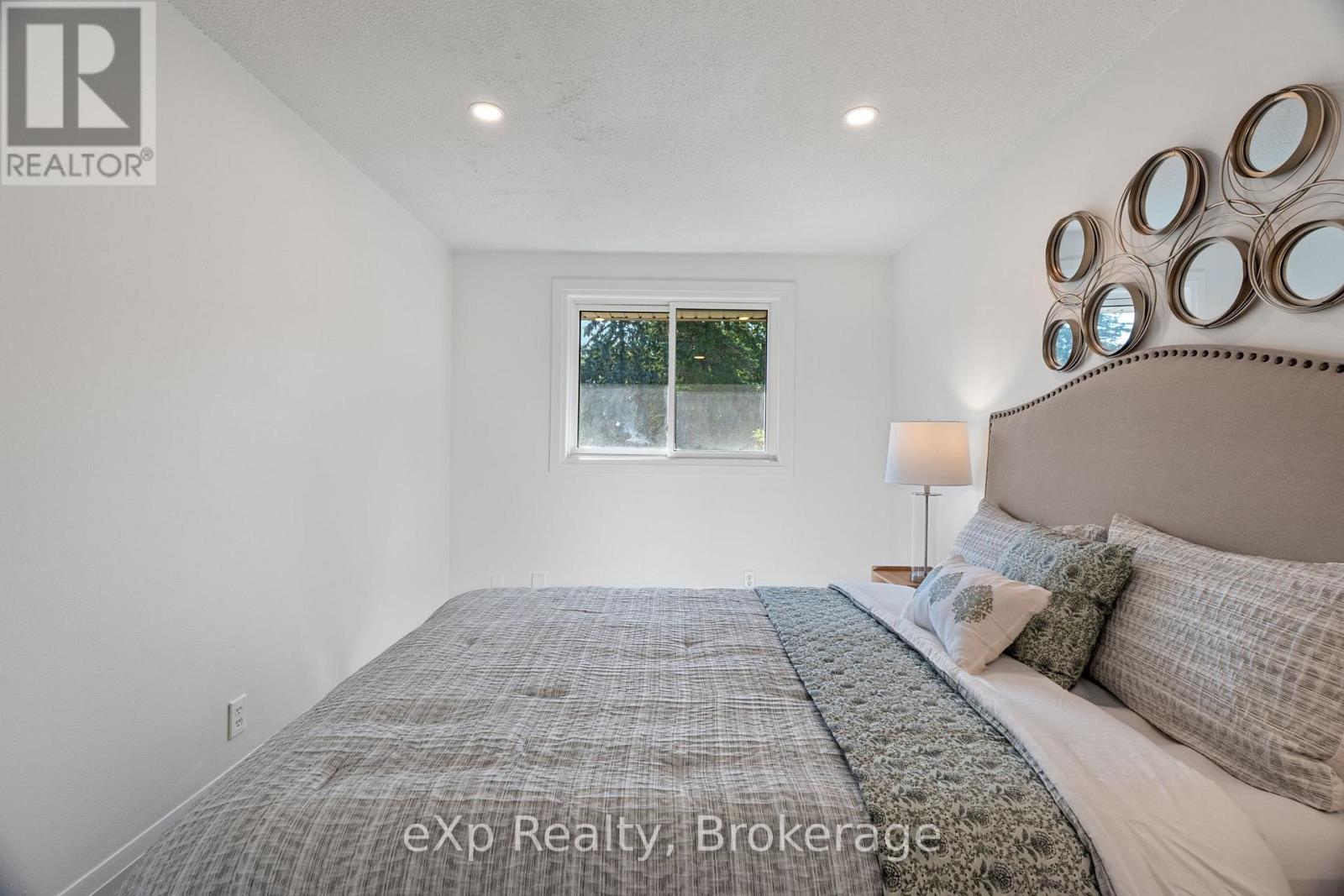 38 - 88 Avonwood Drive, Stratford, Ontario  N4Z 1B3 - Photo 20 - X12493168