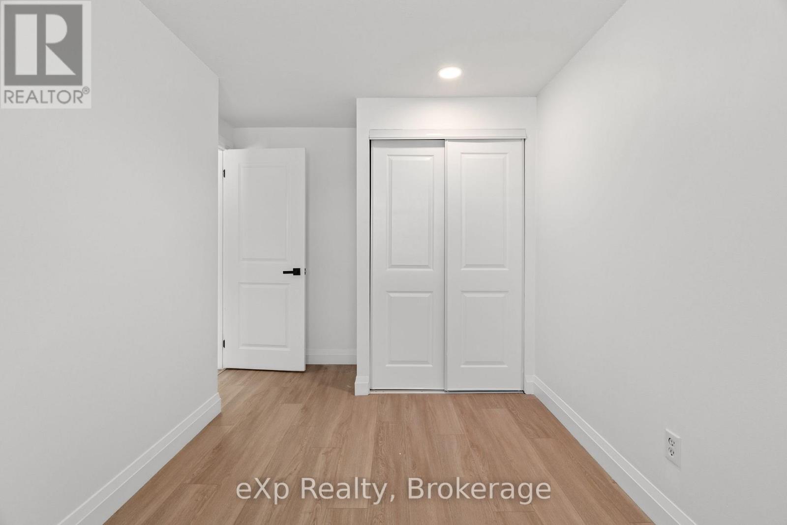 38 - 88 Avonwood Drive, Stratford, Ontario  N4Z 1B3 - Photo 23 - X12493168