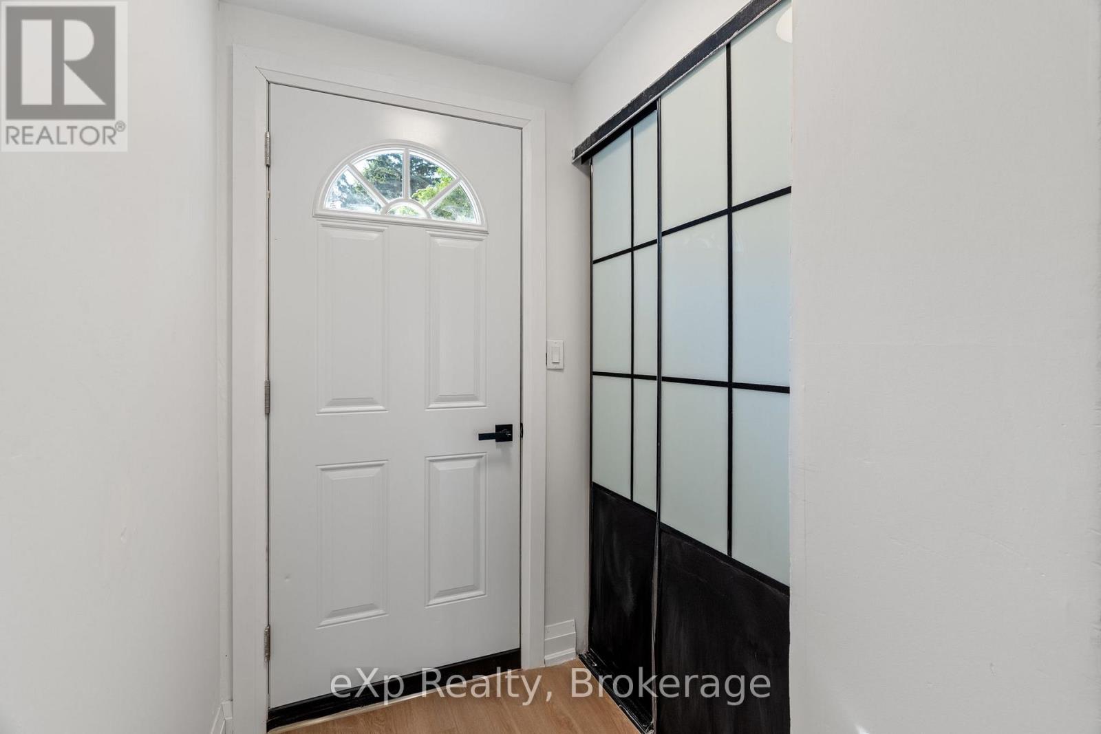 38 - 88 Avonwood Drive, Stratford, Ontario  N4Z 1B3 - Photo 6 - X12493168