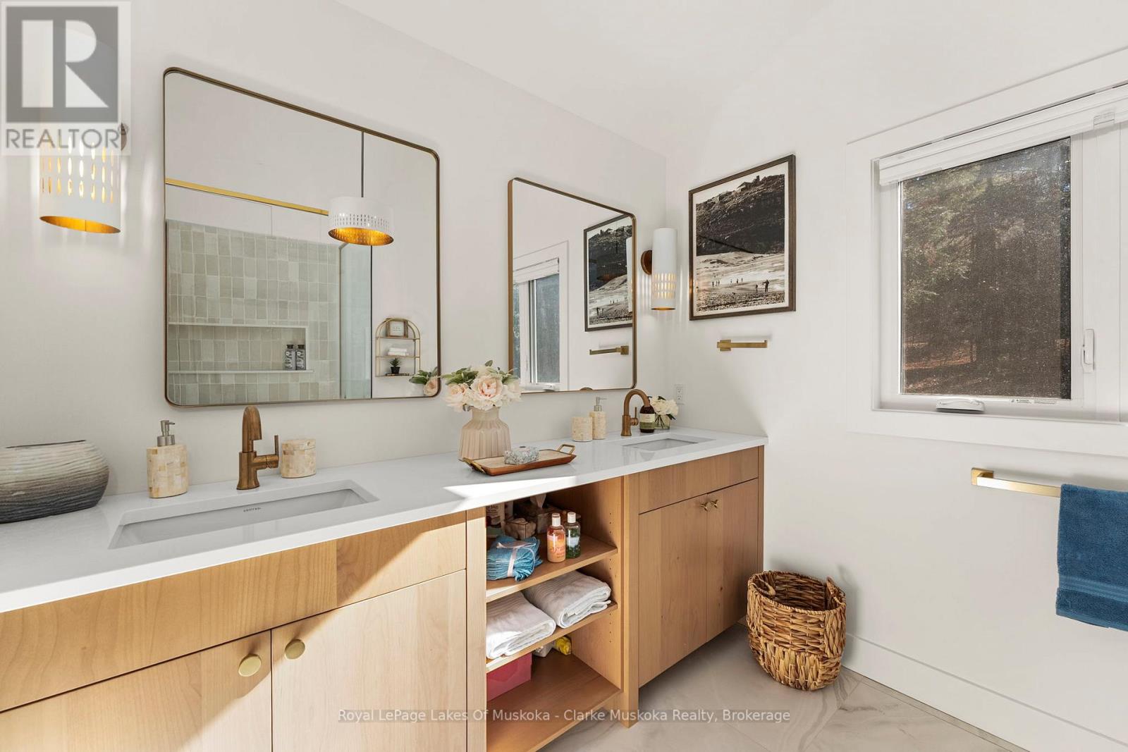 1172 Wilkinson Road, Dysart Et Al, Ontario  P1L 0A3 - Photo 27 - X12493188