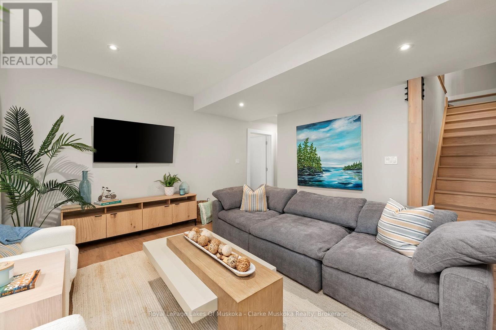 1172 Wilkinson Road, Dysart Et Al, Ontario  P1L 0A3 - Photo 33 - X12493188