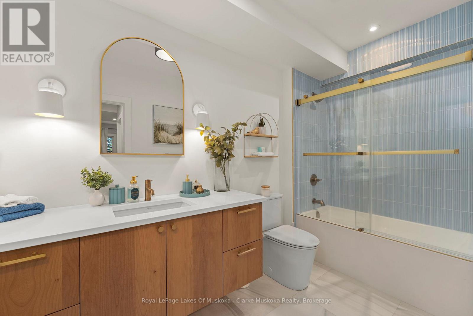 1172 Wilkinson Road, Dysart Et Al, Ontario  P1L 0A3 - Photo 37 - X12493188