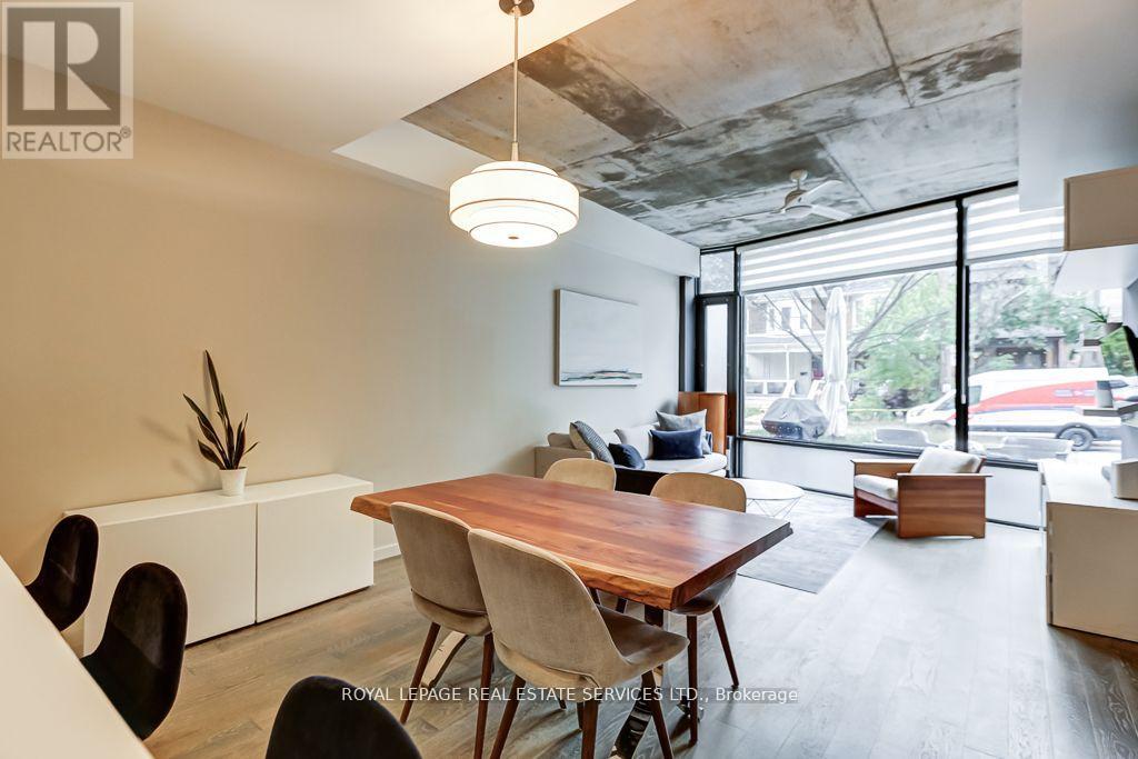 373 Sorauren Avenue, Toronto, Ontario  M6R 0A4 - Photo 10 - W12492866