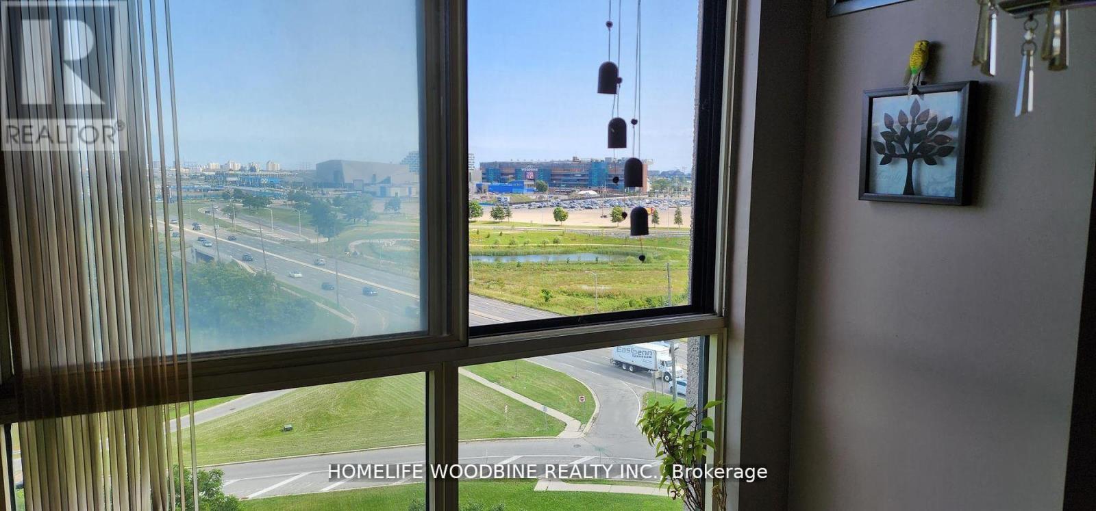 1002 - 600 Rexdale Boulevard, Toronto, Ontario  M9W 6T4 - Photo 10 - W12492868